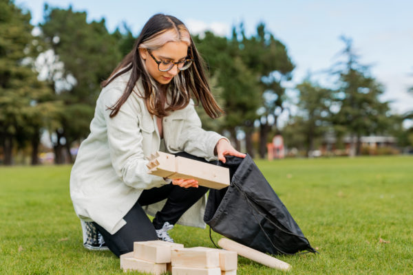 kubb_game_new_zealand_outdoor_bbq_game_family_5