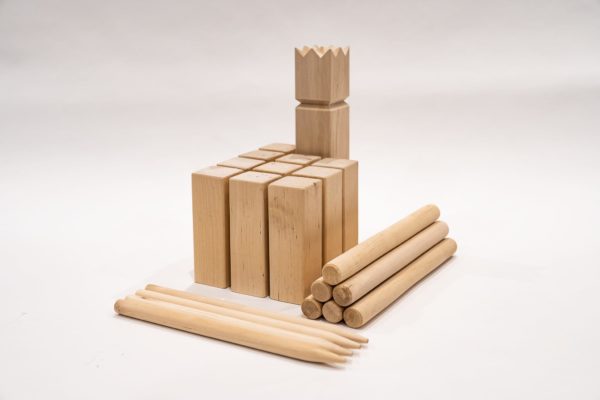 Kubb is a great summer game to play outside. Buy now and have your kub set delivery to anywhere in New Zealand including Christchurch, Auckland, Wellington, Queenstown and more!